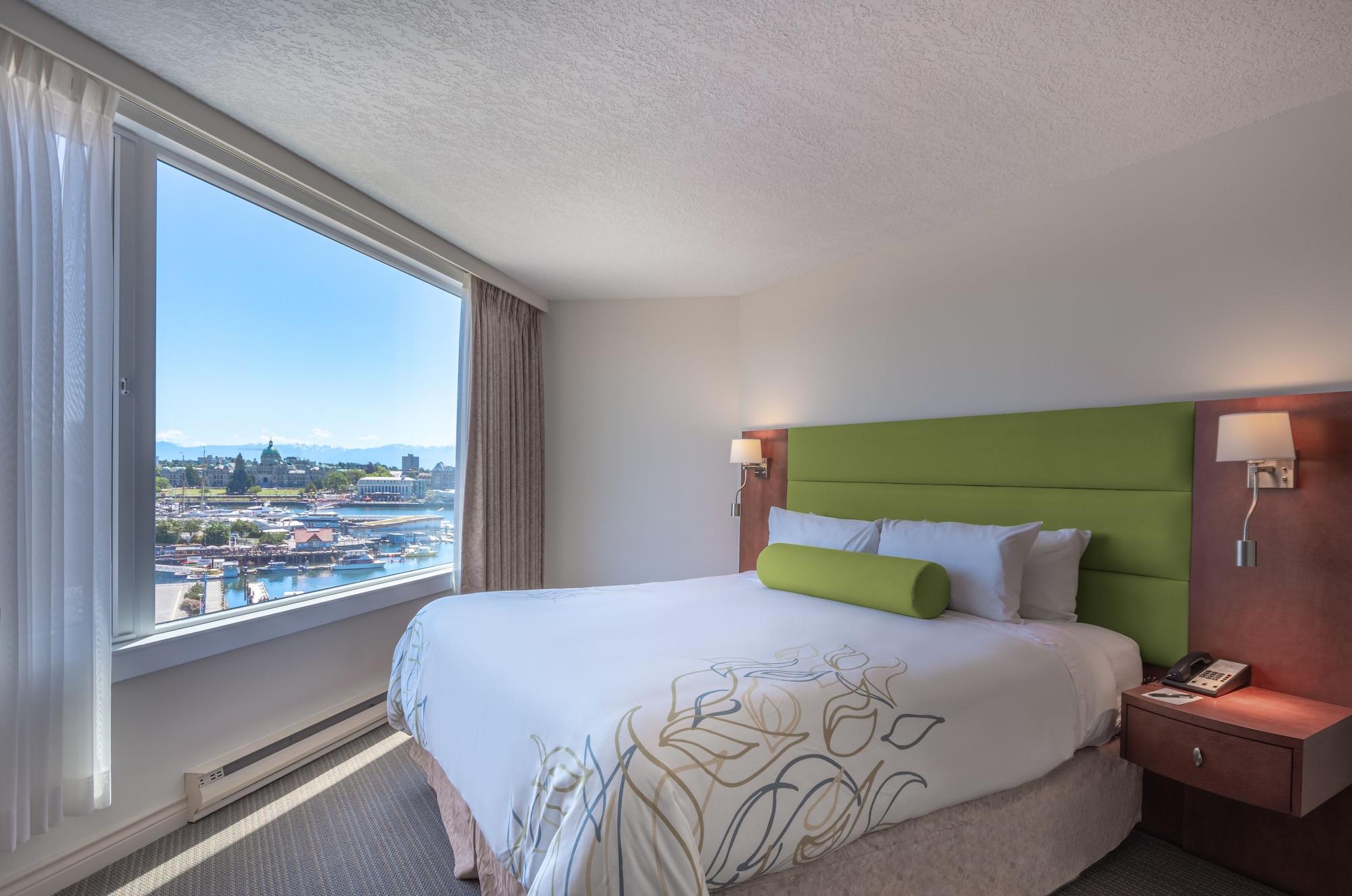 Hotel Regent Waterfront & 3*